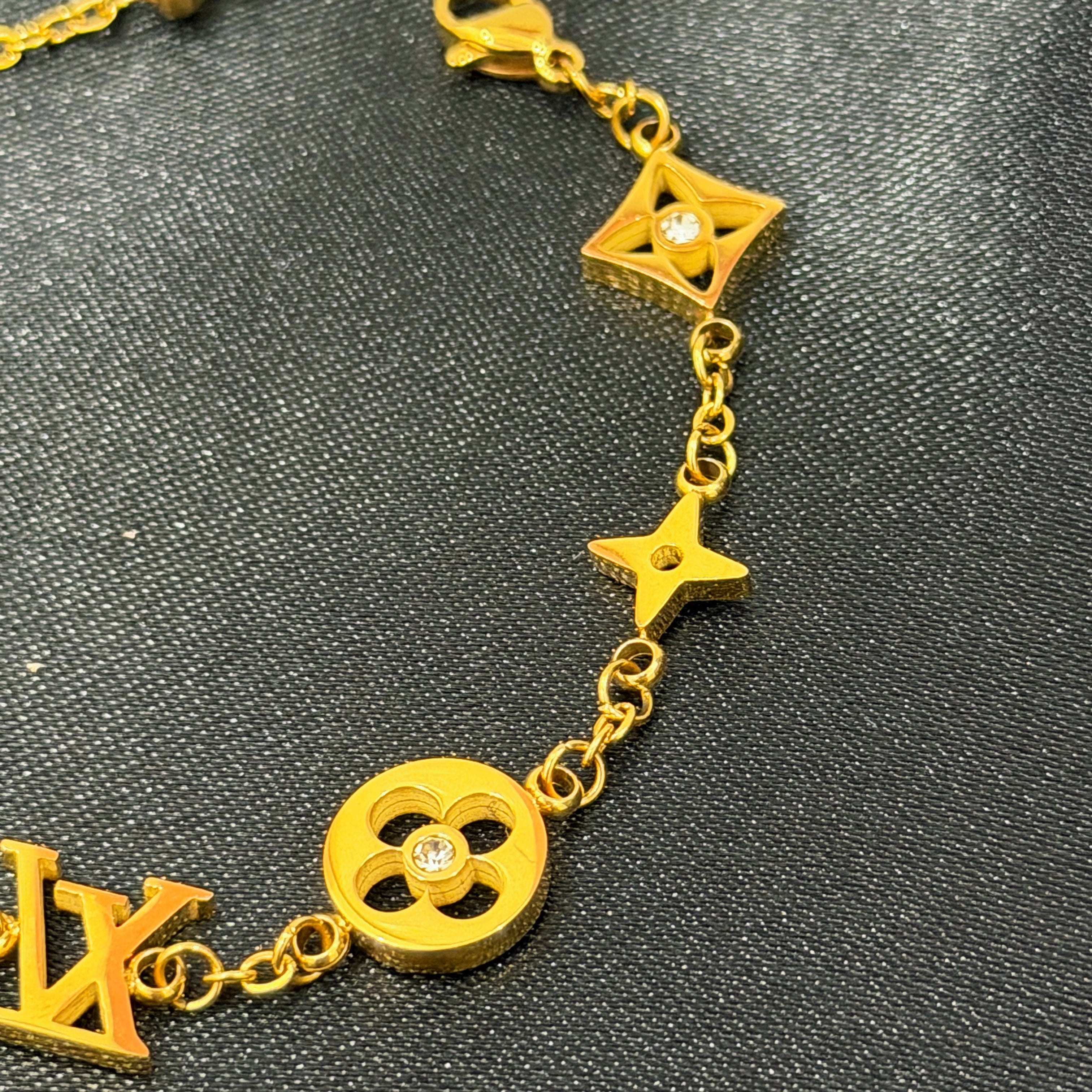 Elvy gold bracelet